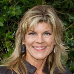 Deanna Kniola